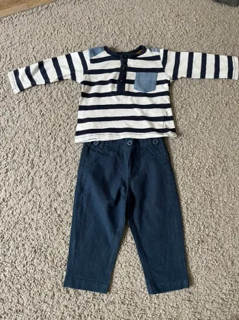 Tee shirt manche longue et pantalon