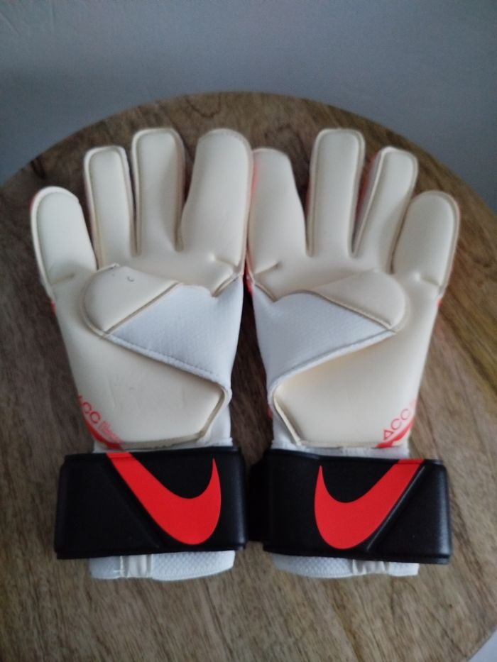 Gants de gardien  T 8,5 - photo numéro 2
