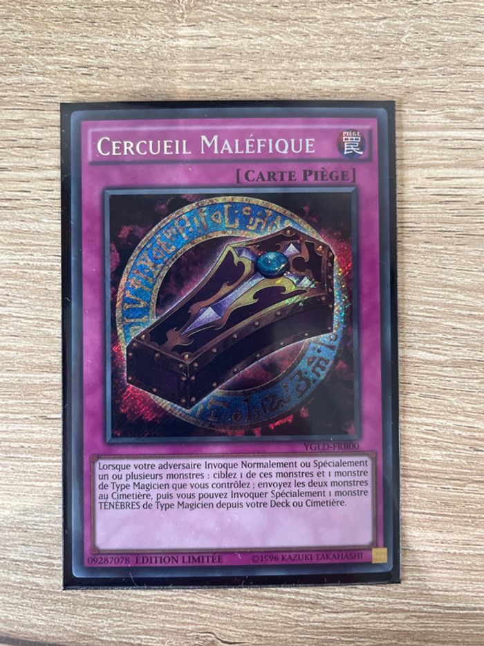 Yugioh cercueil maléfique