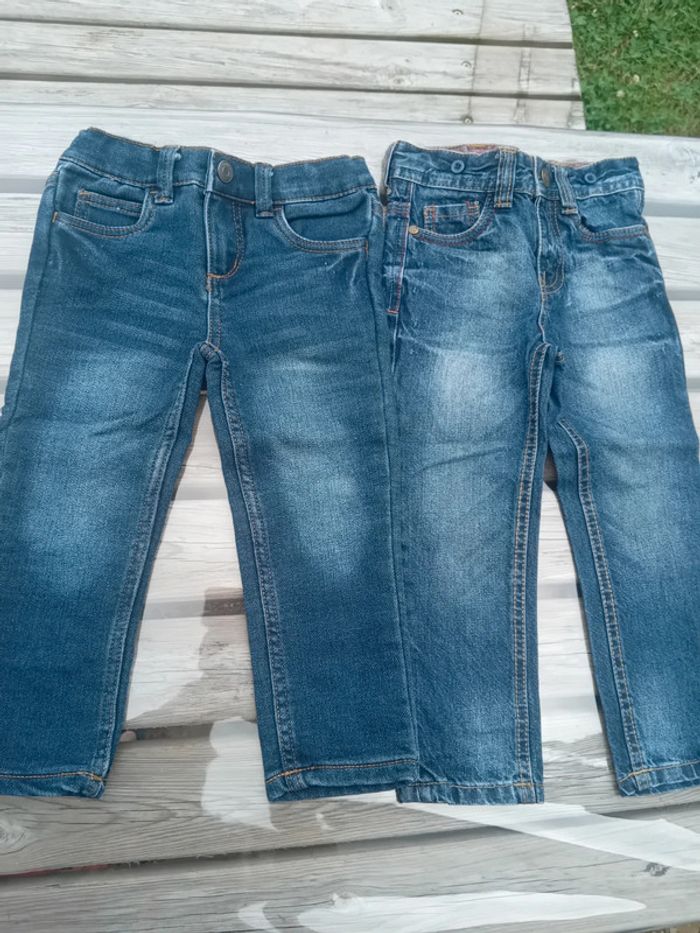 Gros lot de 48 vêtements garçon 23/24 mois 2 ans - photo numéro 8