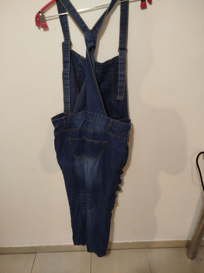 salopette trouée taille 44 - photo numéro 2