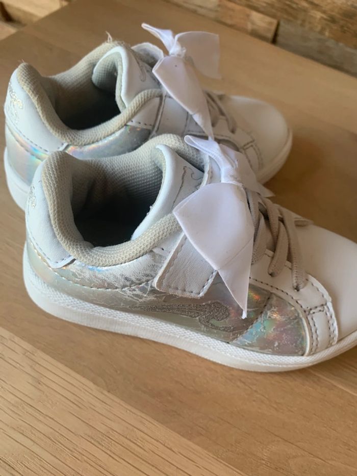 Tennis blanche airness taille 24 - photo numéro 7