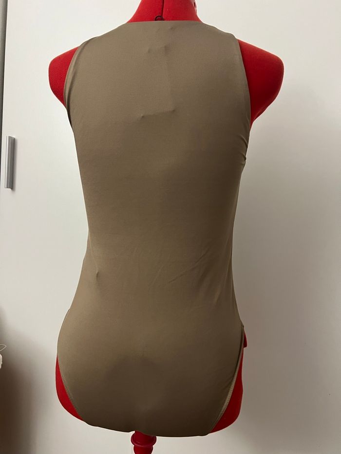 Body sans manches beige Stradivarius - photo numéro 4