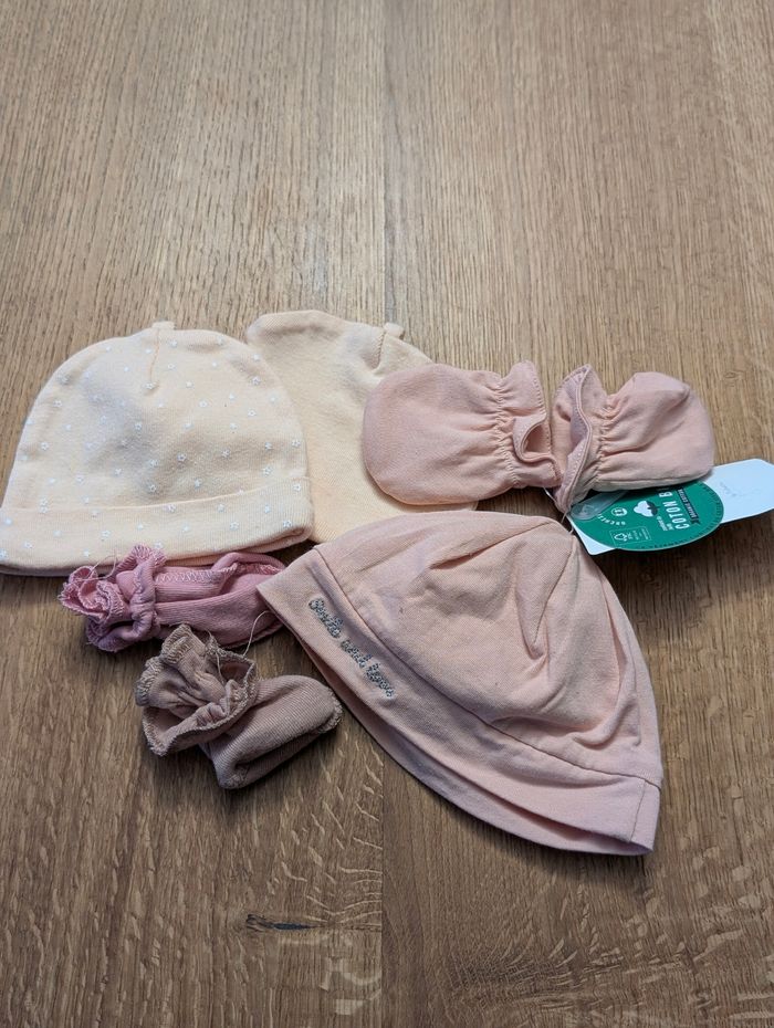 Lots vêtements bébé fille 0/3 mois - photo numéro 3