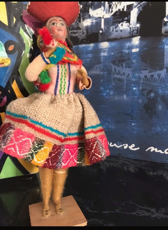 Poupée du monde - photo numéro 3