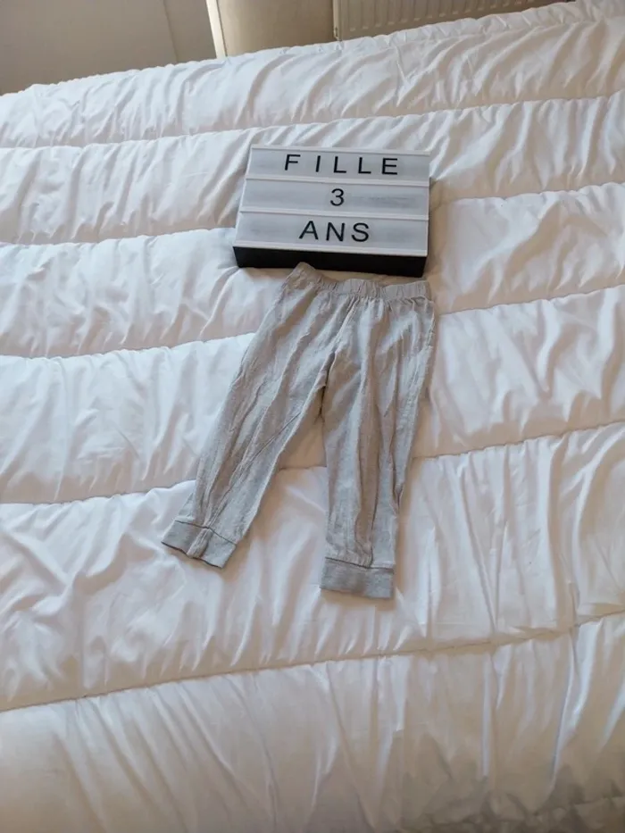 Bas de pyjama fille 3 ans Disney