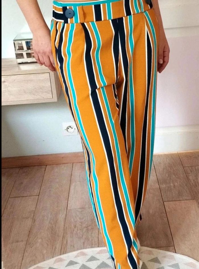 Pantalon fluide  bleu  marine  moutarde rayé  Zara XS Excellent état