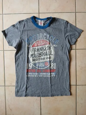 Tee-shirt