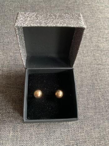 Boucles d’oreilles boule (32)