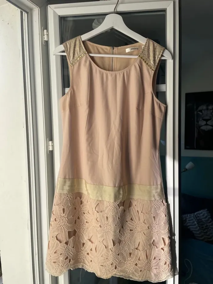 Robe rose poudrée M