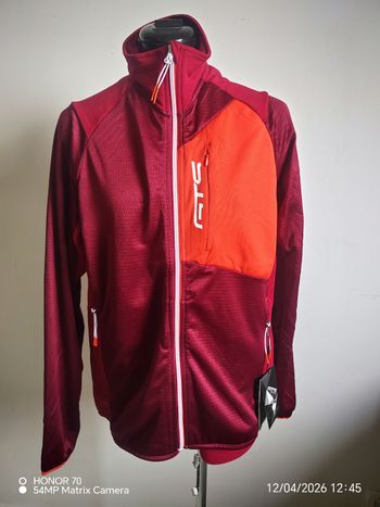 Veste de sport zippee