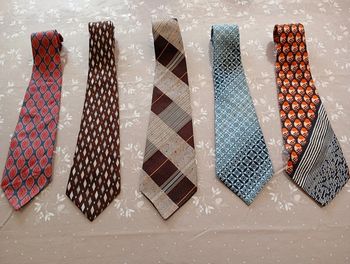 Lots 5 cravate rétro
