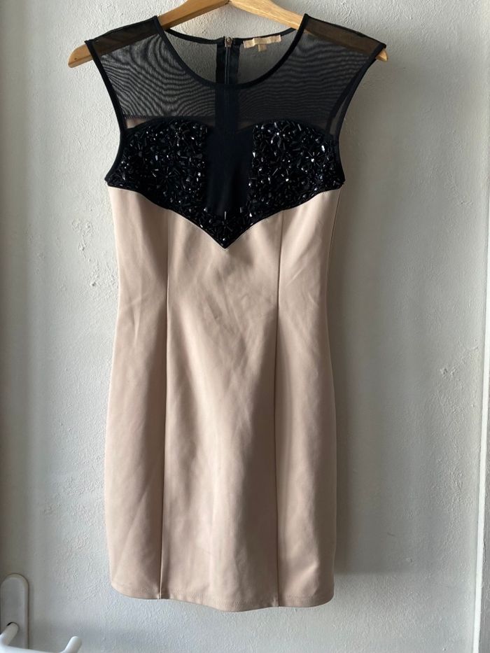 Robes - photo numéro 7