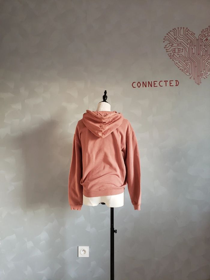 Pull 🎀 Disney taille M 3€ - photo numéro 3