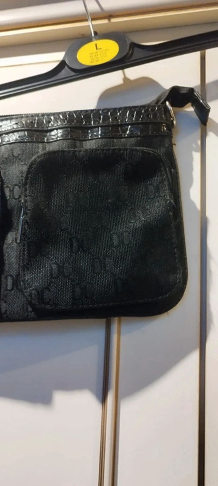 Pochette - photo numéro 3