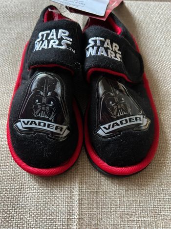 Paire de chaussons Star Wars pointure UK7/EU23.5