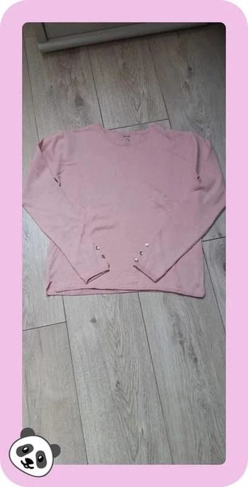 Pull fin kiabi rose 3 boutons bas de manches 10 ans neuf jamais porté