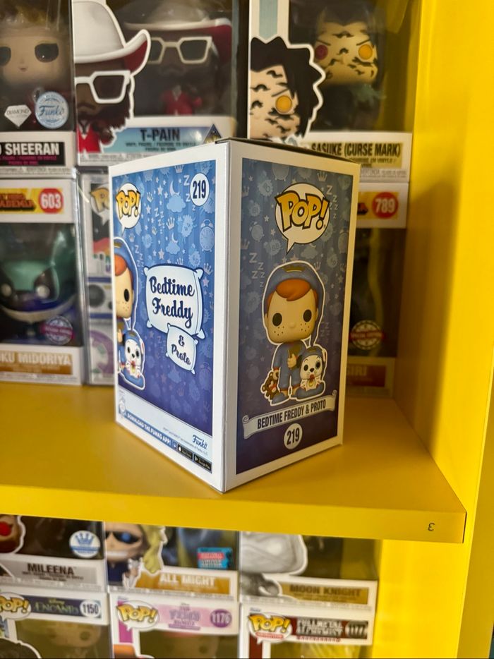 Funko Pop! 219 - Funko - Bedtime Freddy & Proto - Funko Exclusive - photo numéro 4