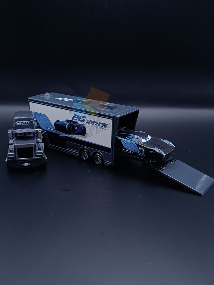 Camion Cars Jackson Storm - photo numéro 3