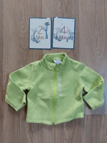 Gilet zippé jaune Decathlon 2 ans