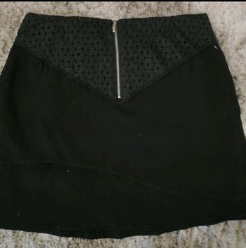 Jupe noir Galleries Lafayette taille 44