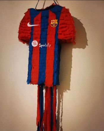 Pinata barcelone foot