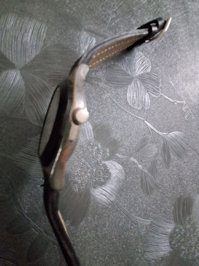 Montre Quartz - photo numéro 4