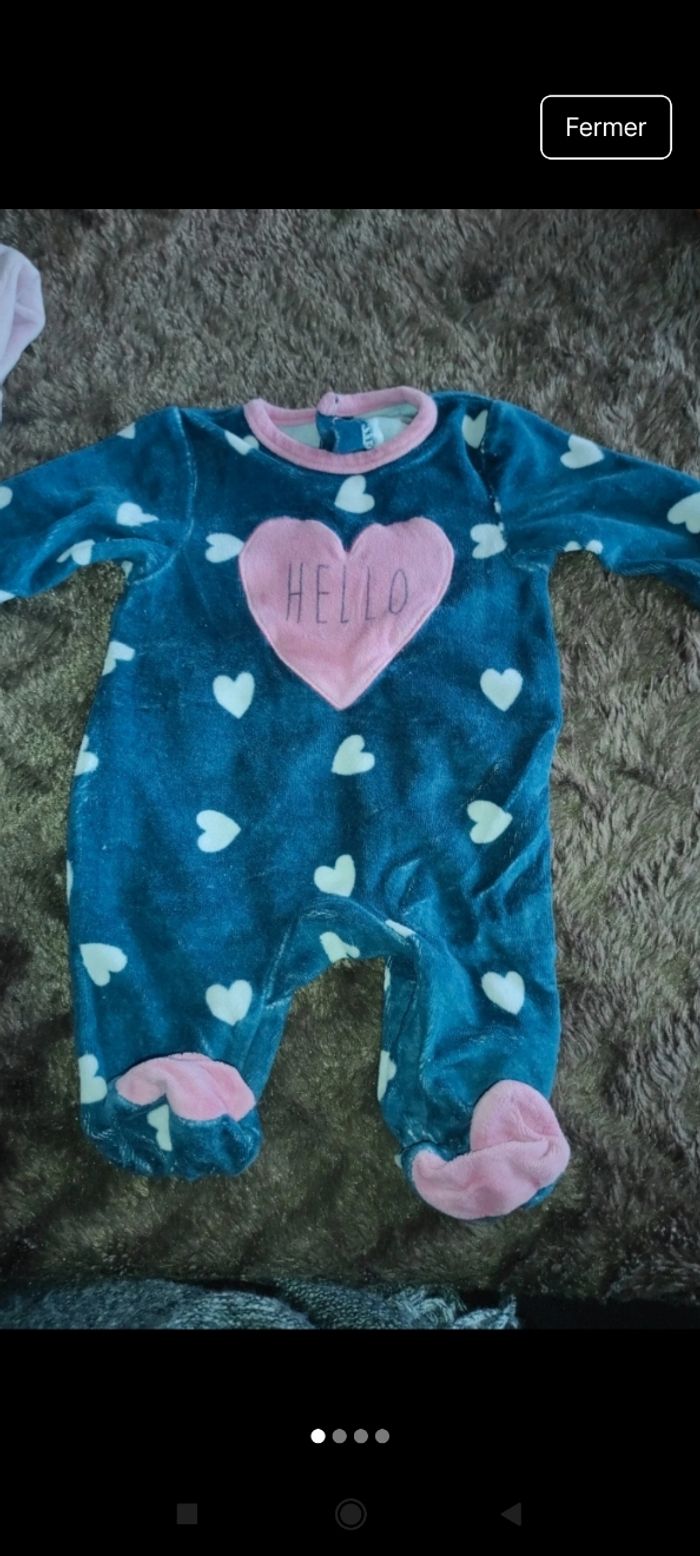 Pyjama bébé e6