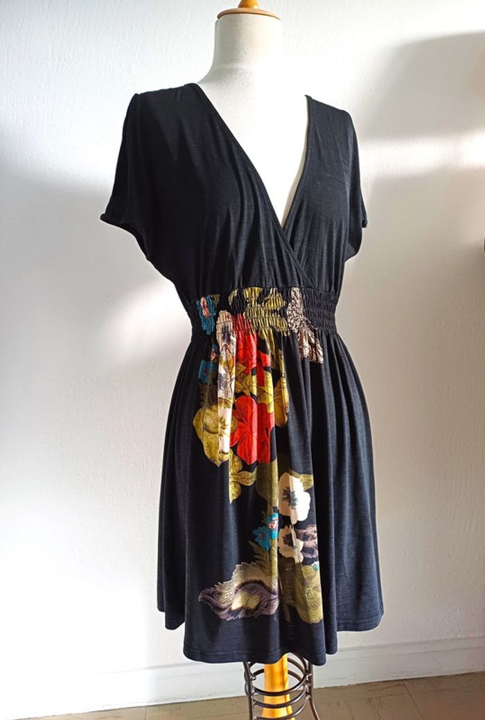 Robe chic London Taille M - photo numéro 2