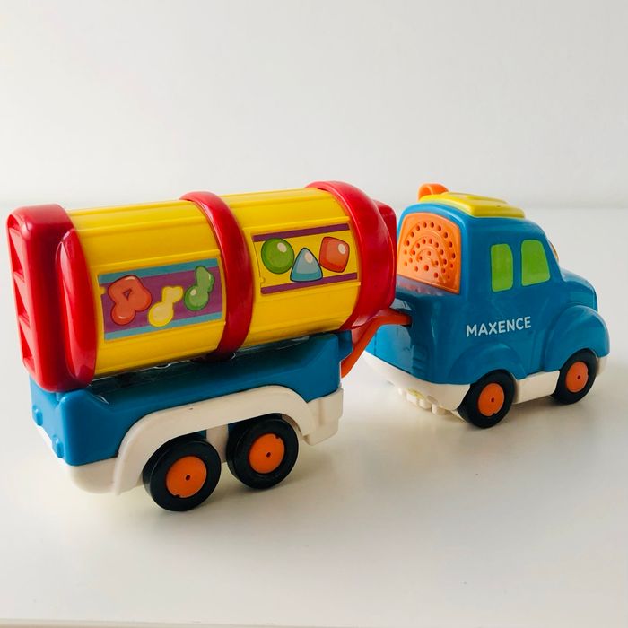 Camion interactif avec remorque Tut tut bolides vtech - photo numéro 4