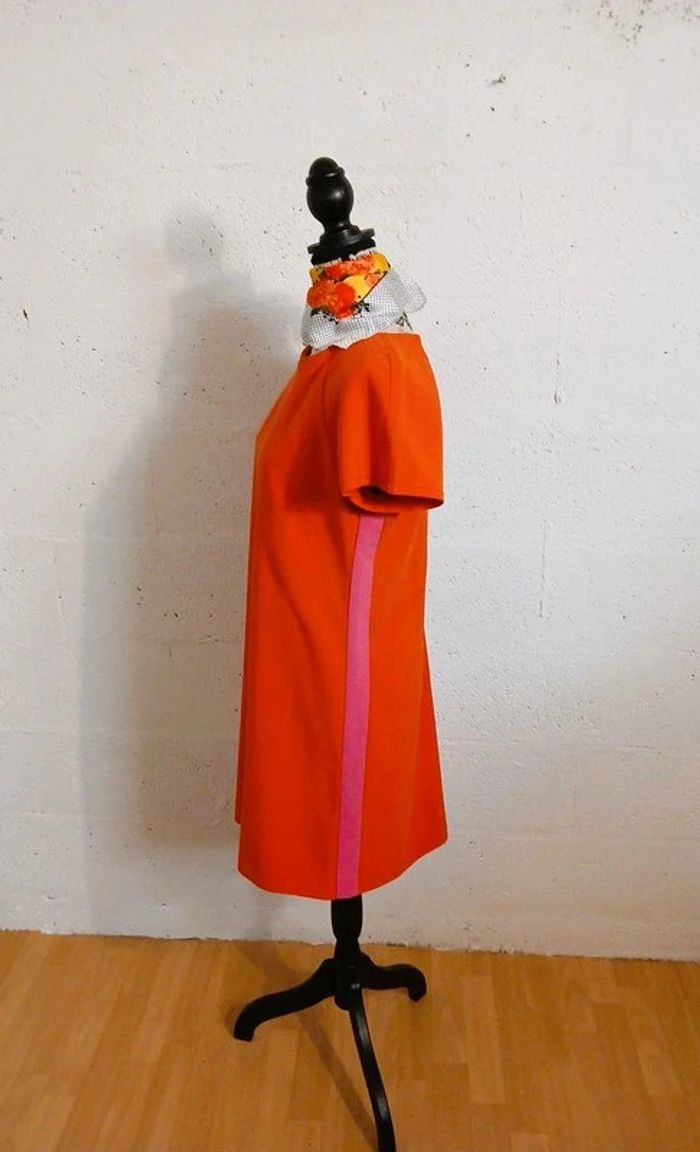 Robe droite taille M bon état