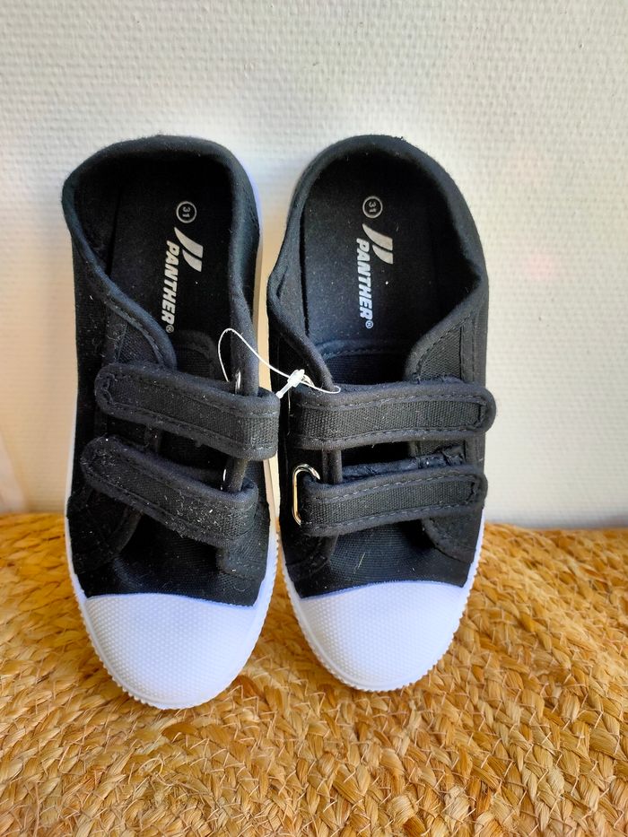 Chaussures en toile noir taille 31 - photo numéro 6