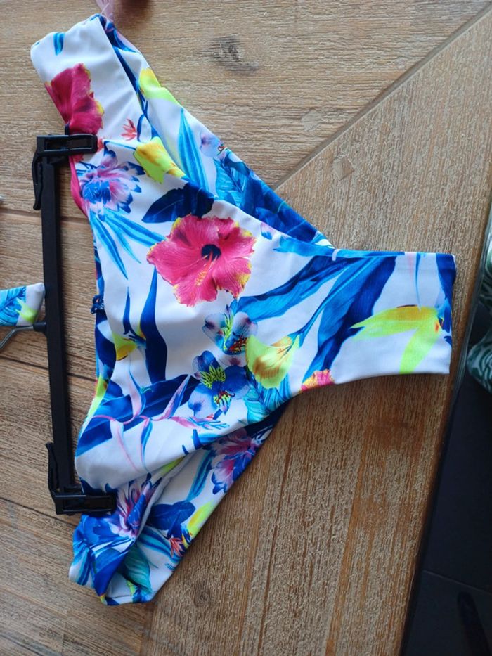 Maillot de bain ardene bas taille L haut taille M neuf - photo numéro 2