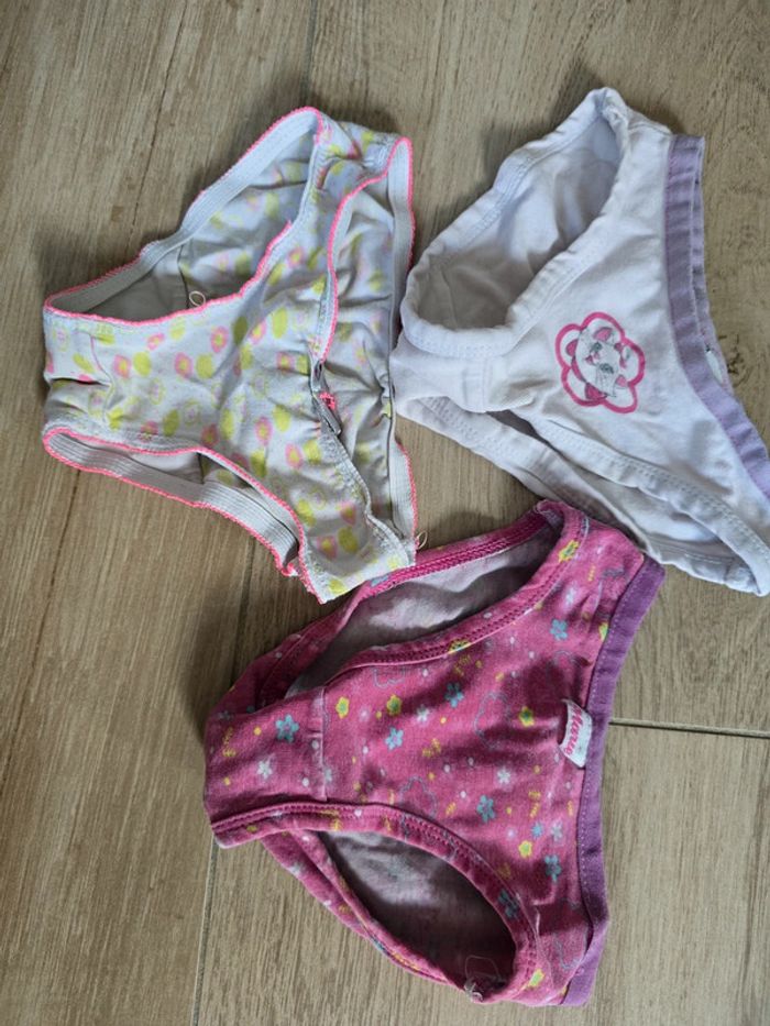 Lot fille 2 ans - photo numéro 4
