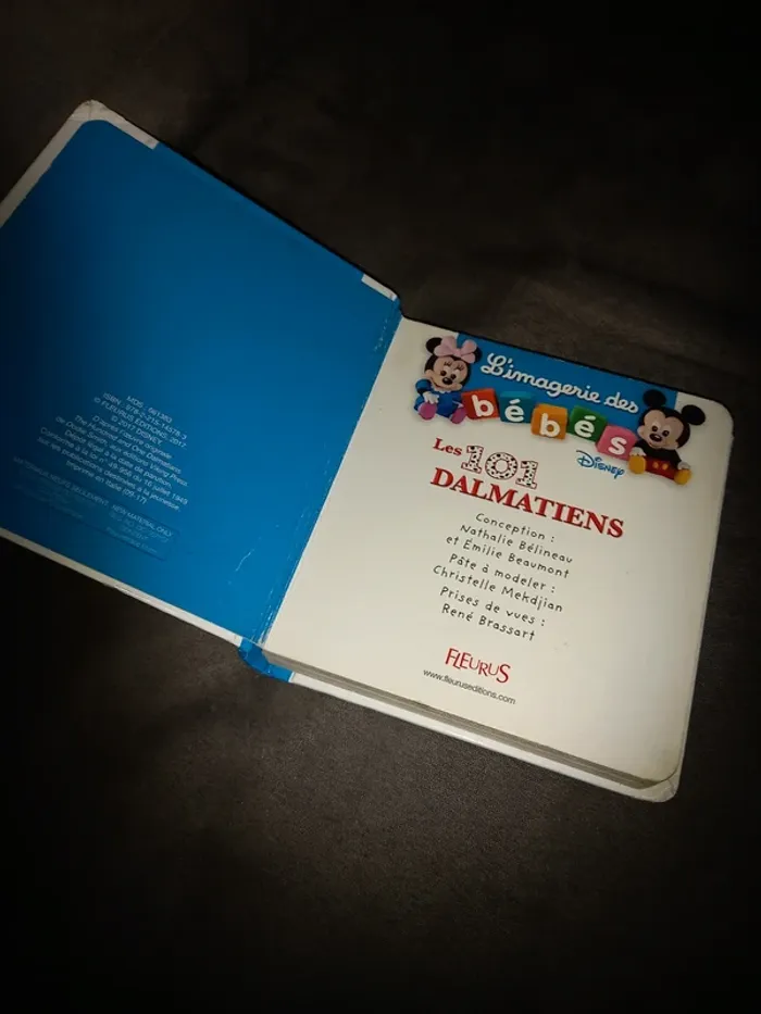 Livre les 101 dalmatiens - photo numéro 2