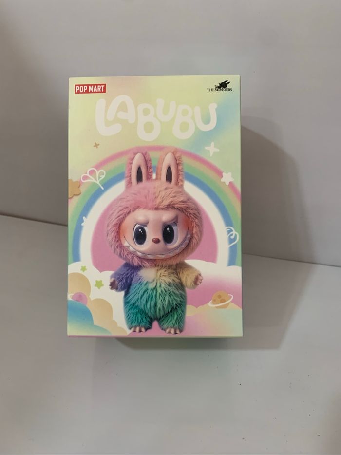 Labubu - The Monsters “Rainbow Bunny Costume” - photo numéro 2