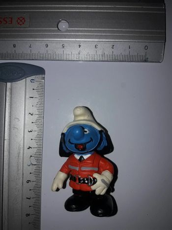 Schtroumpf figurine