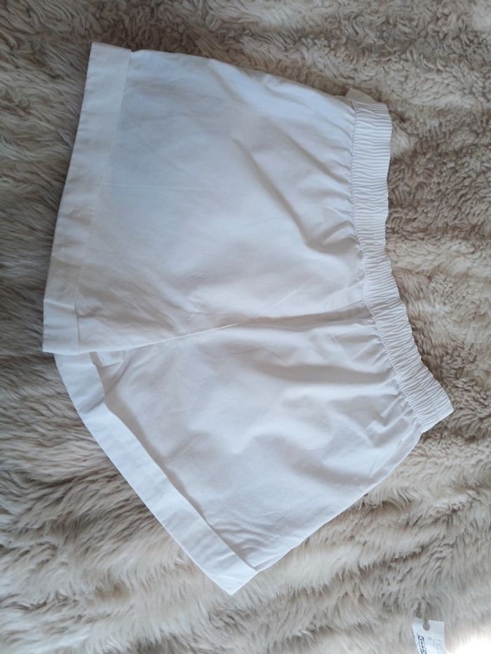 Short élegant blanc fille 6 ans - Newness - photo numéro 3