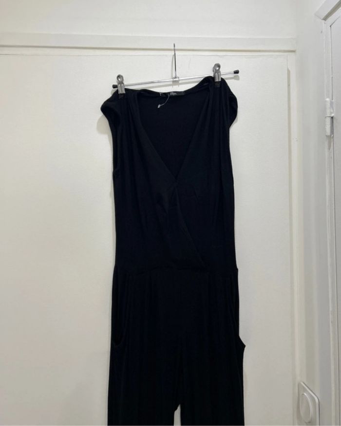 Combinaison sans manches femme taille M Neuve - photo numéro 2