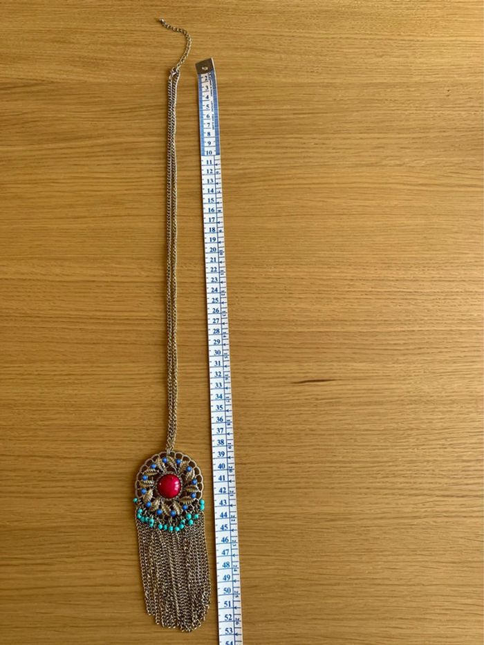 Sautoir doré et multicolore - photo numéro 3