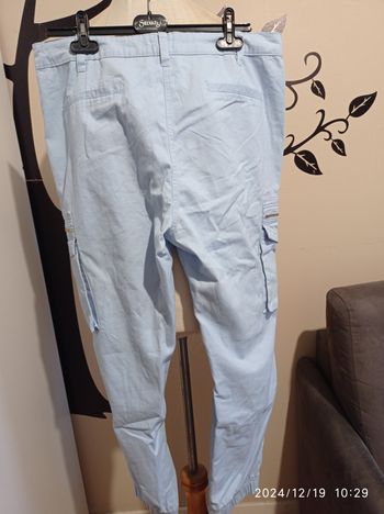 Pantalon de chez Amisu taille 48 réf 722 P15