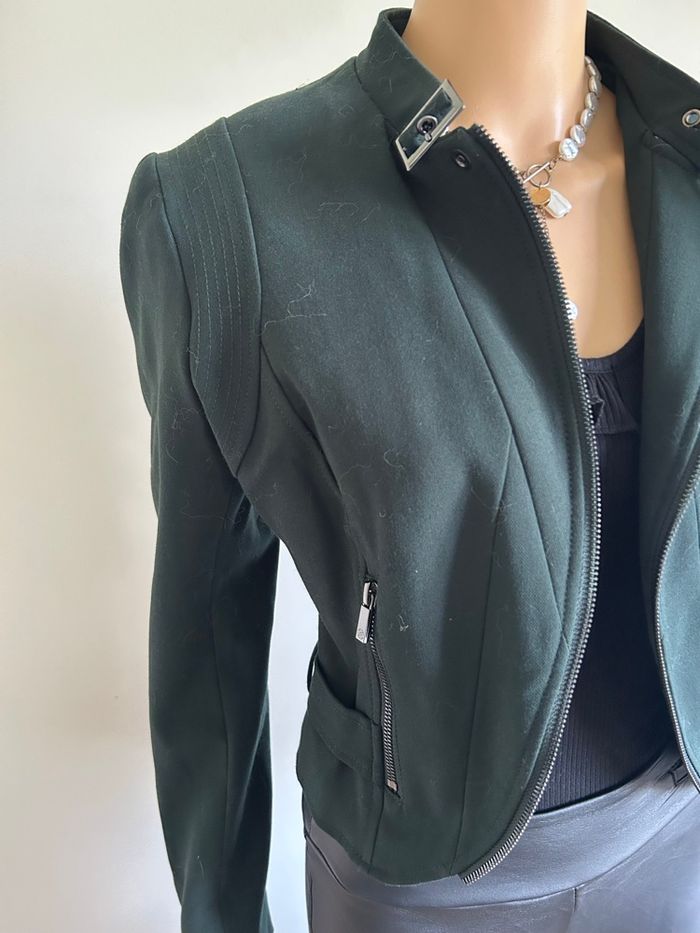 Veste courte verte foncée neuve Morgan taille 40 (valeur 80€) - photo numéro 4