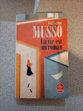 Guillaume Musso la vie est un roman