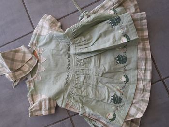 Robe et son foulard pour la tête