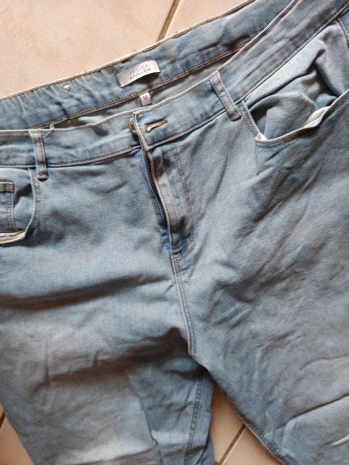 Jean taille 50 - photo numéro 3