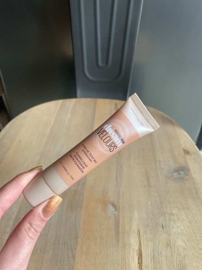 Maquillage Fond de teint Maybelline - Teinte 40 Cannelle - Neuf - photo numéro 3