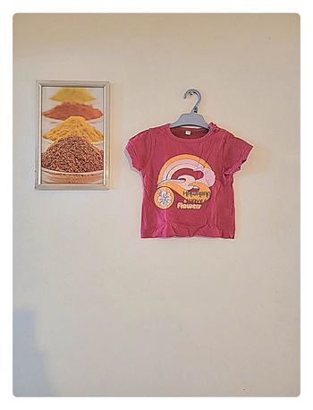 T shirt rose fushia Taille 23 mois