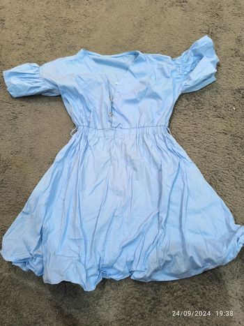 Robe 14 ans mais taille plus 12 ans