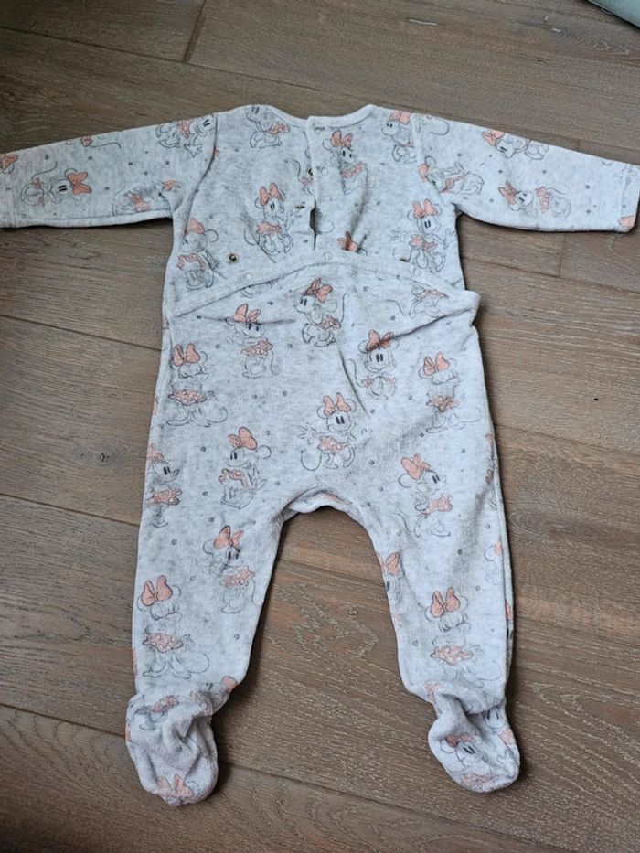 Pyjama velours 6 mois - photo numéro 4