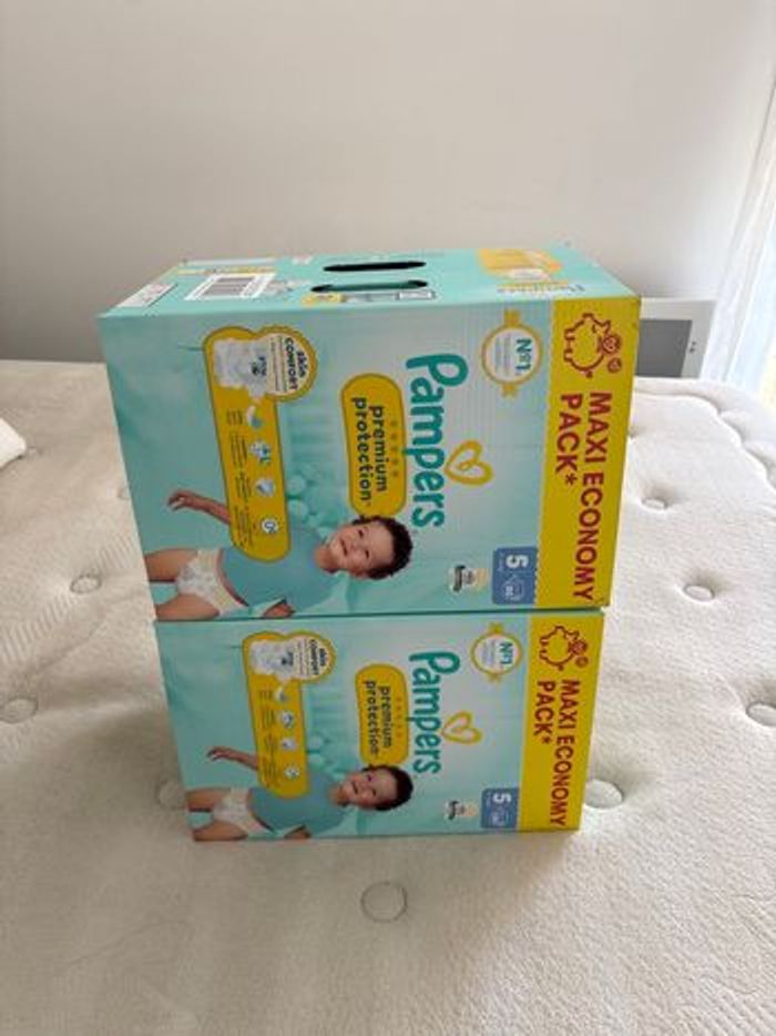 160 couches Pampers Premium taille 5 - photo numéro 3